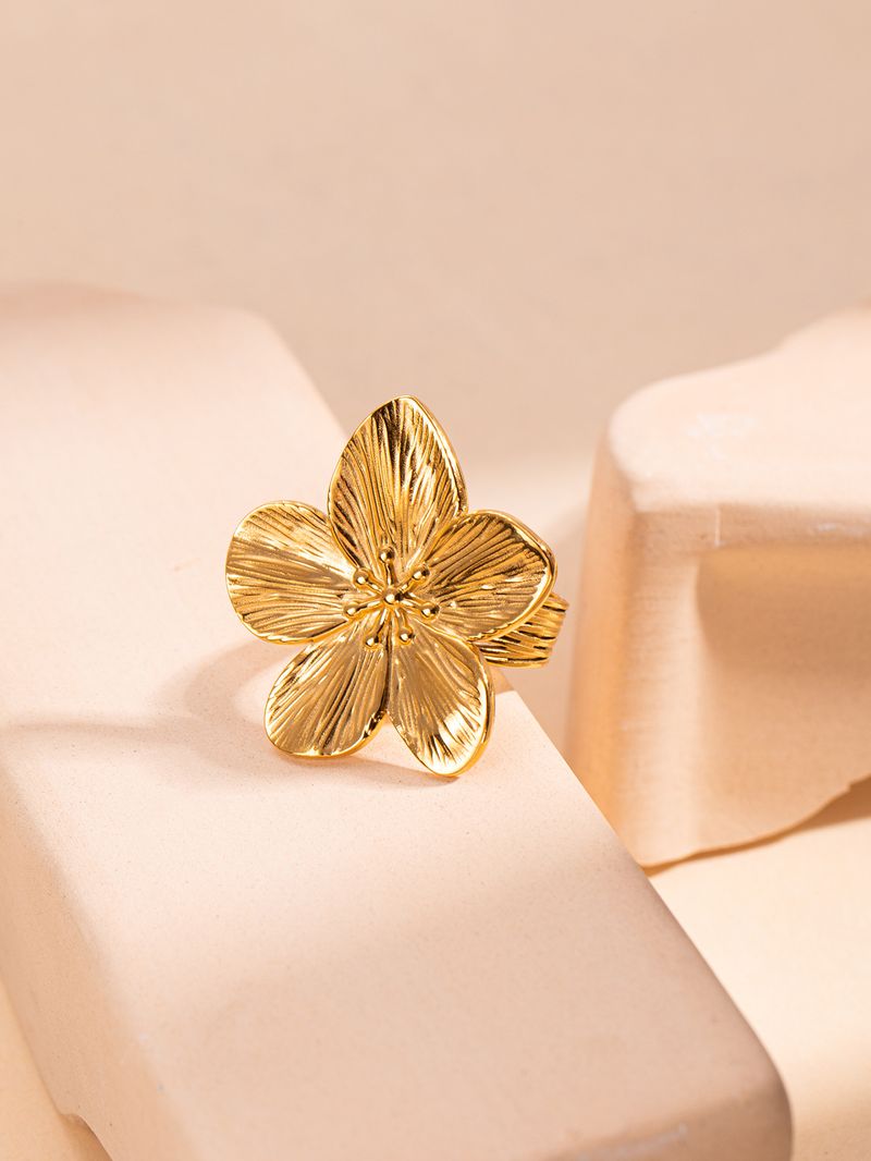 Anel feminino de design assimétrico, geométrico e minimalista, com personalidade da moda, em aço titânio dourado e antidesbotamento, novo modelo_voghion.com