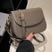 Korean style minimalist design small bag women 2023 spring and summer hot style niche texture small square bag fashion all-match shoulder bag_voghion.com