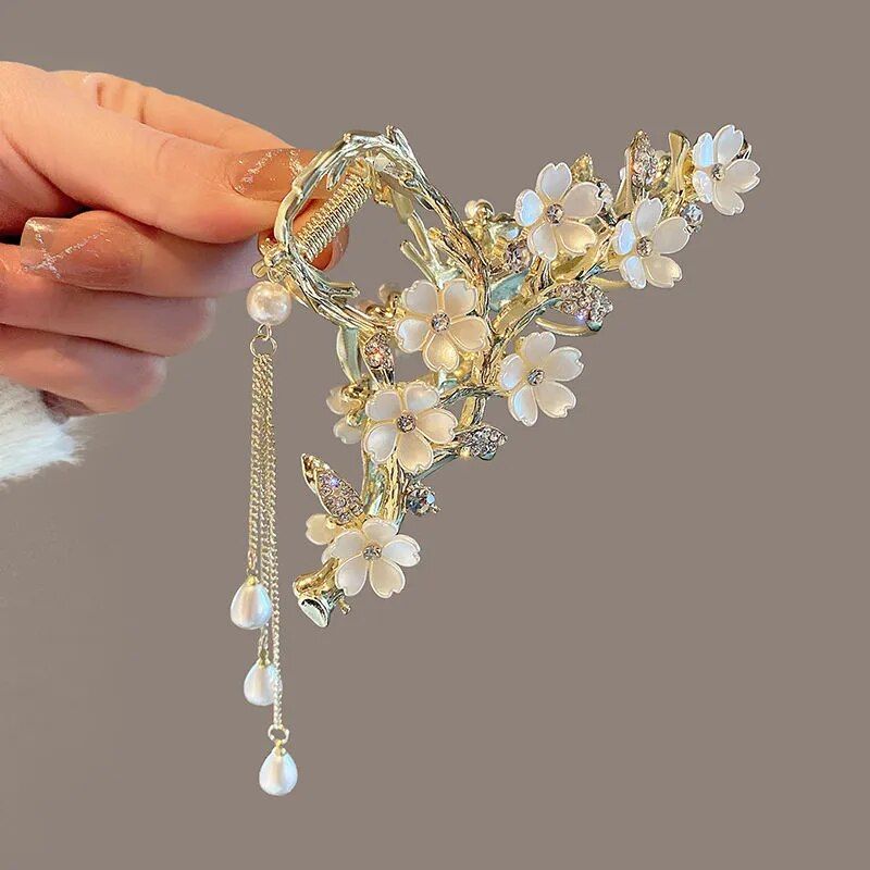 Pearl Flower Tassel Hair Claw for Women Cute Sweet Hair Clip Girls Fashion Elegance Headdress Korean Exquisite Hair Accessoires_voghion.com