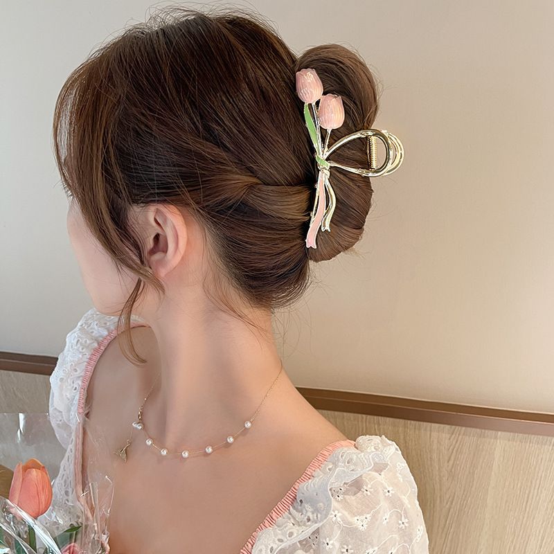 Hairclip with high-end feel, tulip large size, women's summer back of the head, hairpin, shark clip, hair volume,_voghion.com