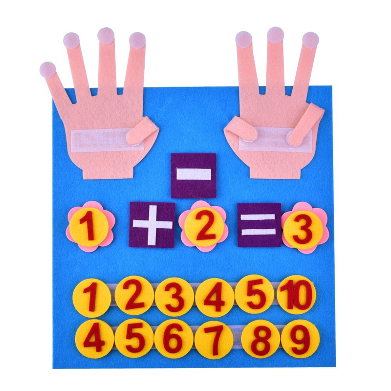 La matematica per l'asilo è divertente - Giocattolo didattico con numeri da contare con le dita su una tavola di feltro_voghion.com