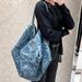 New Spring/Summer 2025 Casual High-end Embroidered Laid-back Style Denim Large-capacity Ladies' Handbag, Fashionable And Versatile, Casual And Daily_voghion.com
