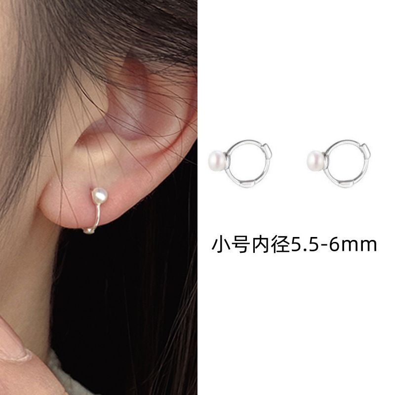 Orecchini pendenti in argento puro con perle d'acqua dolce naturali - Mini design squisito e dolce con polsini impilabili e clip per orecchie non forate per donna_voghion.com