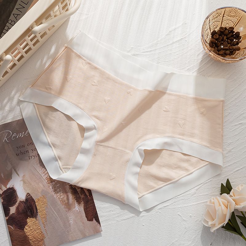 Biancheria intima morbida color crema a forma di amore per bambine Cotone_voghion.com