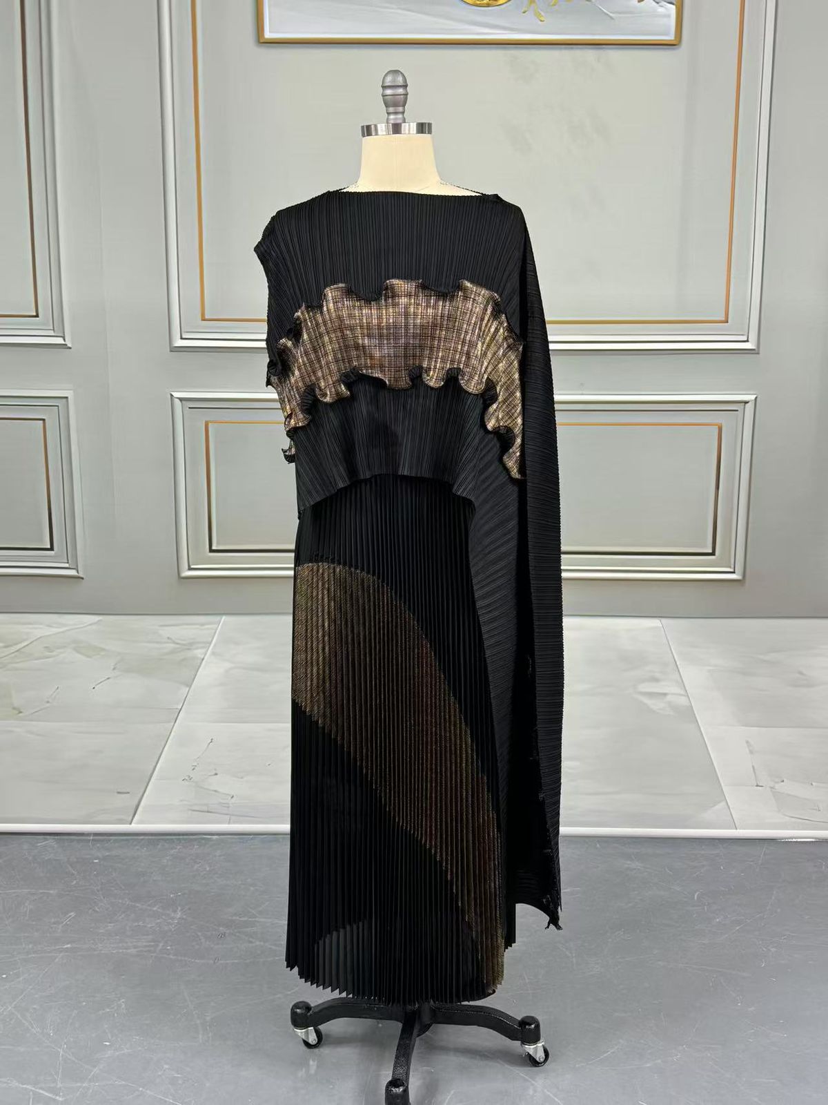 Fashion Suit Women's Long Skirt Pleated Skirt Irregular Splicing Top Two Piece Set_voghion.com