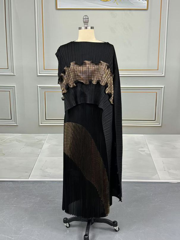 Fashion Suit Women's Long Skirt Pleated Skirt Irregular Splicing Top Two Piece Set_voghion.com