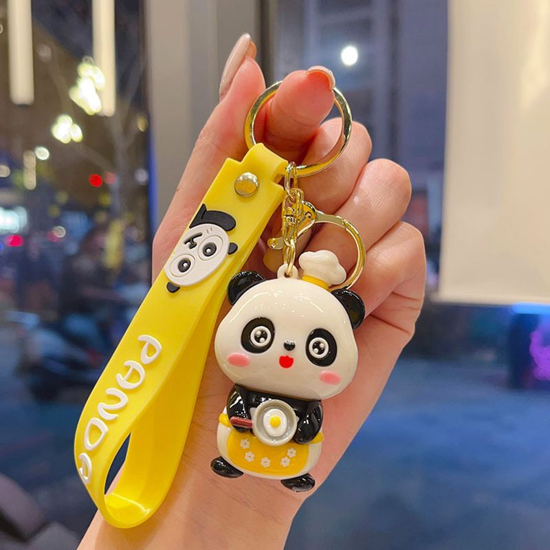 Taschenanhänger Cartoon Galvanisierte Panda-Schlüsselanhänger, Cartoon-Puppen, Paarautos, Rucksäcke, kleine Geschenke, Accessoires, Anhänger und Geschenke_voghion.com