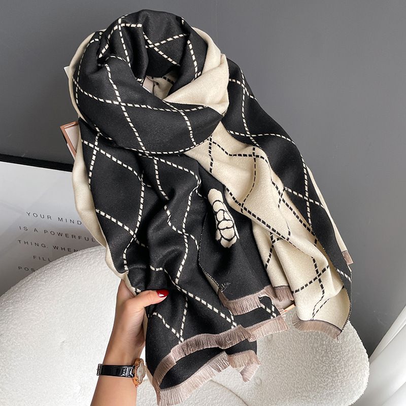 Light luxury big designers personality ladies Christmas camellia trend windproof cold warm thickened long section autumn and winter shawl scarf_voghion.com