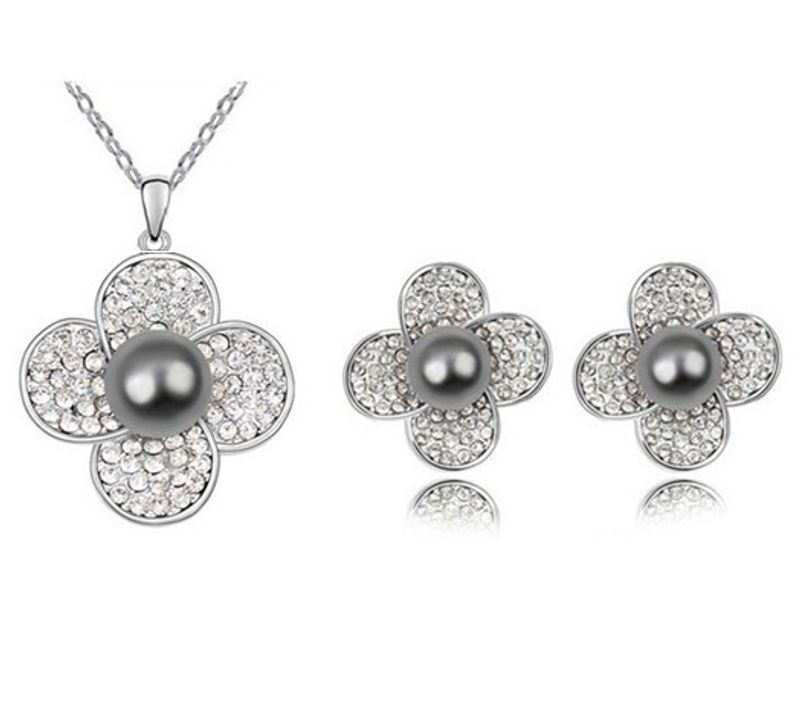 Korean fashion inlaid rhinestone pearl pendant necklace and earrings two-piece set available from stock_voghion.com