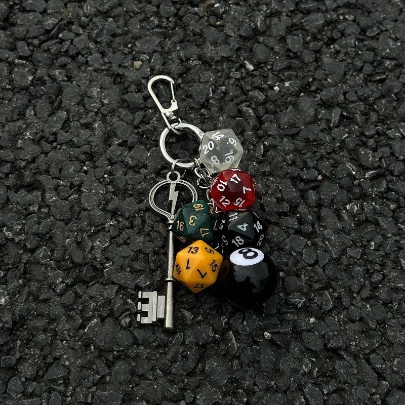 Gothic Steampunk Dice Keychain - Vintage Alloy Multi-Element Keyring For Bags, Waist & Backpack - Unique 3D Design Accessory (Sizes 7-11)_voghion.com