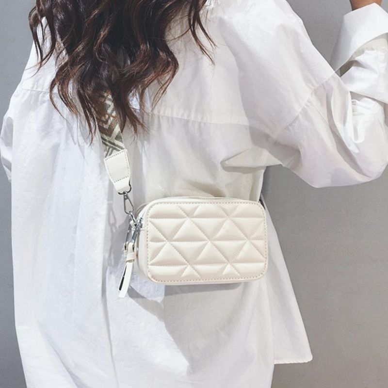 Bolsas femininas da moda verão 2024, novas bolsas de alta qualidade, de ombro único, alça larga, transversal, pequena bolsa quadrada_voghion.com