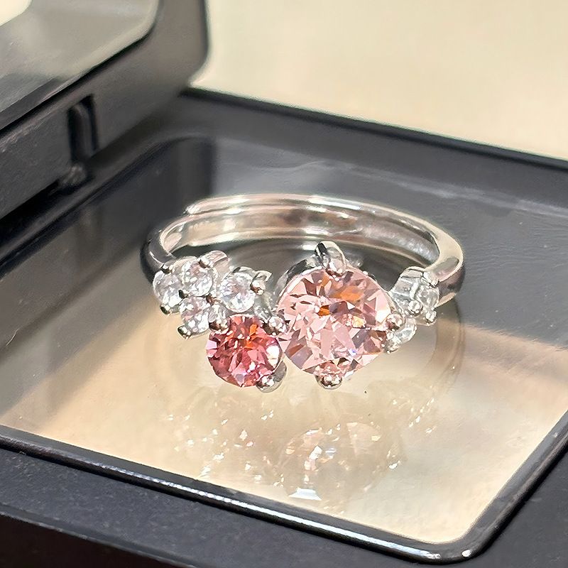 Intarsien Diamant Licht Luxus Stil Twin Für Frauen 2024 Neue Mode Design Rose Blume Ring_voghion.com