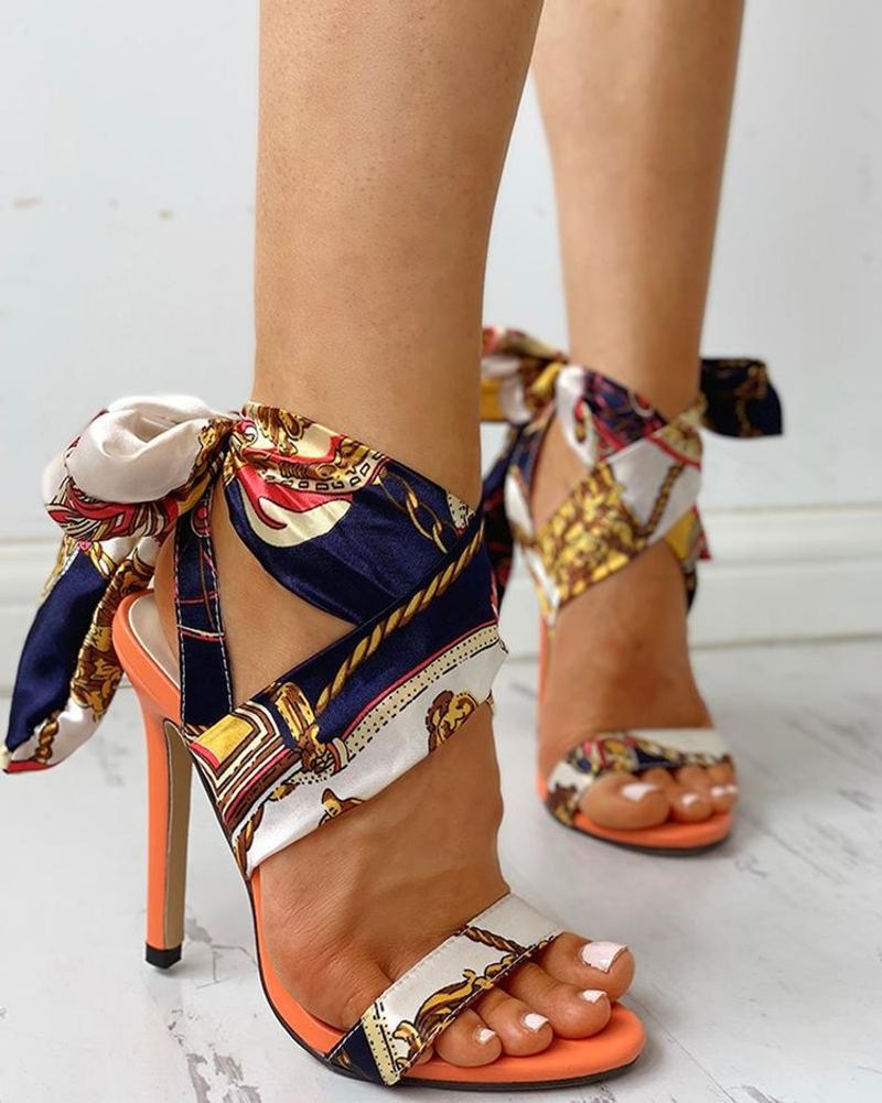 Damenschuhe High Heels Damensandalen Frühling und Sommer Neue offene Zehen Stiletto Ribbon Damenschuhe_voghion.com