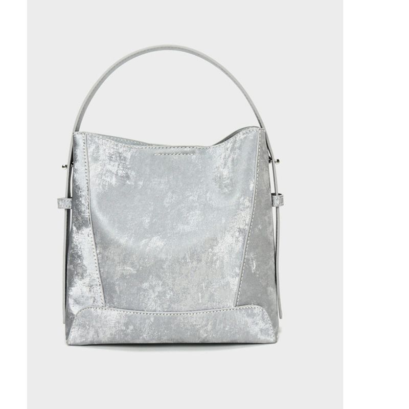 Women's Large Capacity 2025 Spring And Summer New High-grade Leather Commuter Shoulder Satchel Summer Bucket Bag Fashionable Hundred_voghion.com