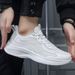 Herbst neue Herrenschuhe, Fliegengewebte Schuhe, atmungsaktive Sportschuhe, Freizeitschuhe, trendige Schuhe in Übergröße_voghion.com