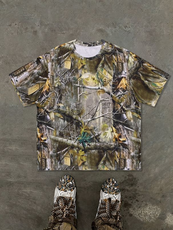 T-shirt a maniche corte con stampa mimetica da uomo_voghion.com