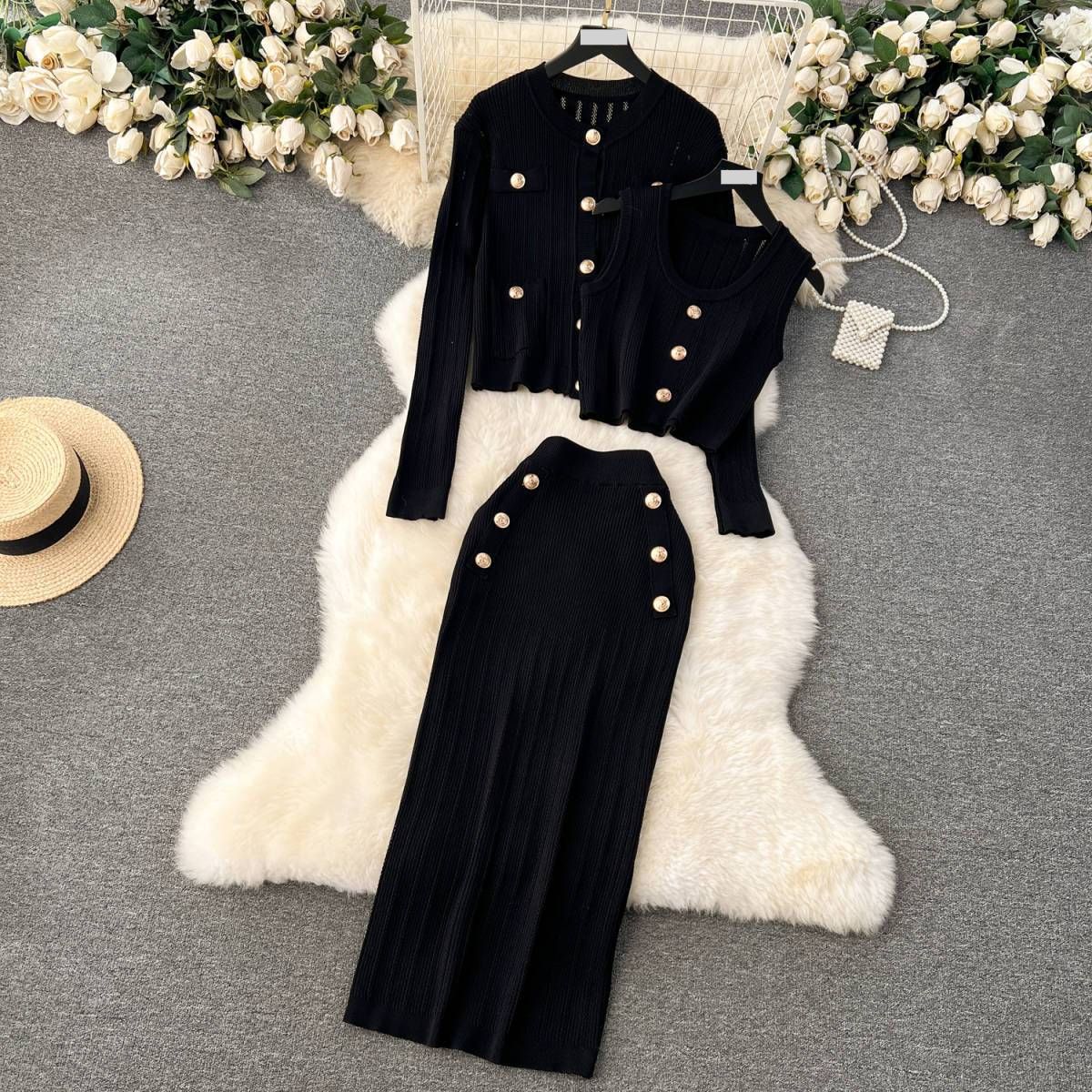 Abito da donna per l'inizio della primavera, gilet corto, versatile cardigan lavorato a maglia, gonna doppiopetto, temperamento, abito a tre pezzi_voghion.com