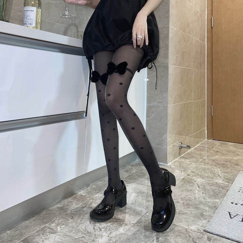 Spicy girl with silver sparkling stockings, women's autumn winter dot polka dots, sexy and slimming, black pantyhose,_voghion.com