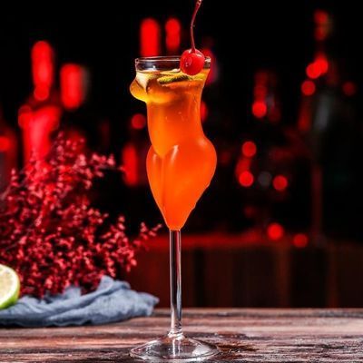 Calice personalizzato di alta qualità, coppa di champagne creativa, bicchiere da cocktail fatto a mano, aspetto elevato, valore Internet_voghion.com