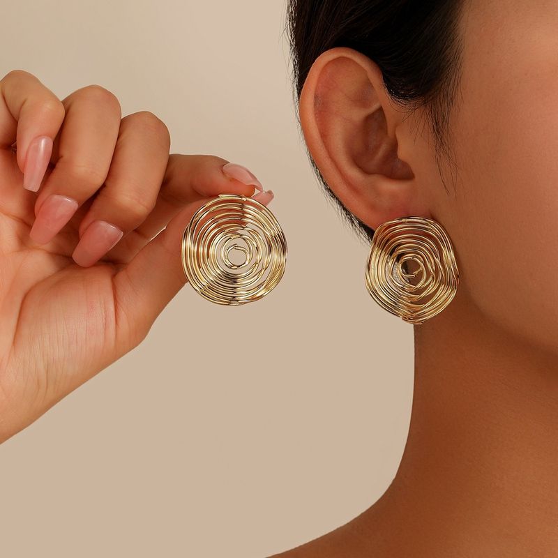 Personalized Light Luxury Fashion Design Versatile High-end Round Thread Line Wrapped Earrings_voghion.com