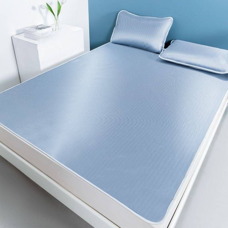 Premium Ice Silk Cooling Mat - Machine Washable, Hypoallergenic & Breathable For Baby/Kids/Adults_voghion.com