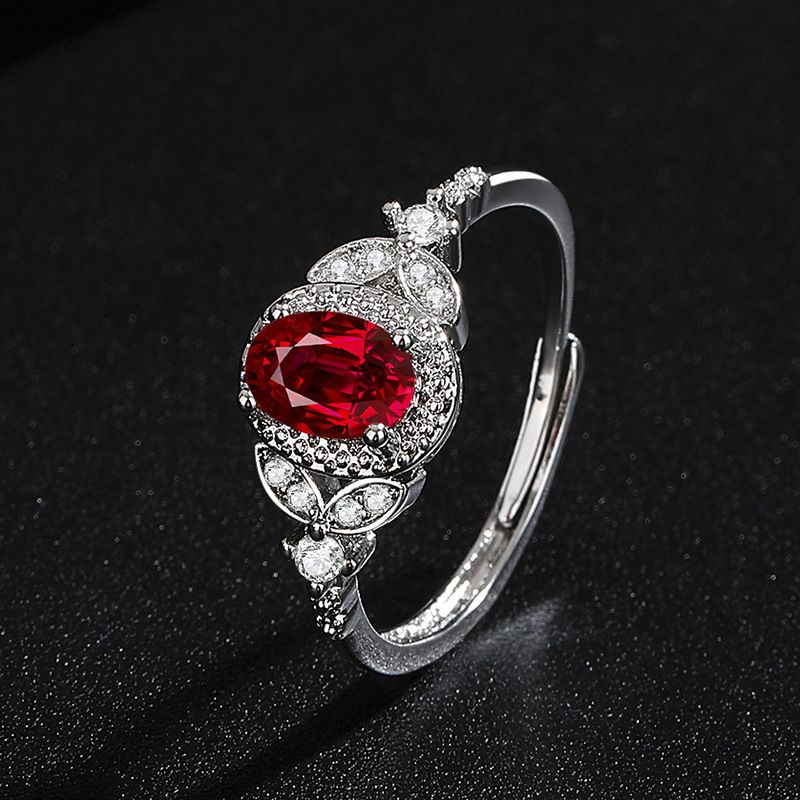 Premium Ring Inlaid With Moissanite Four-Prong Setting_voghion.com