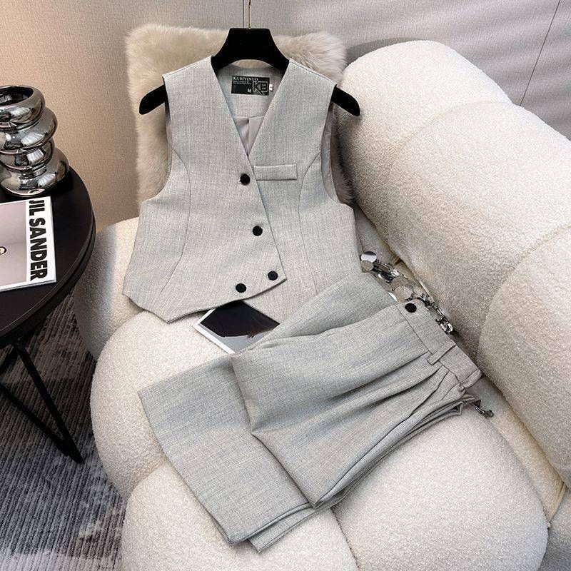 Simple Sleeveless Suit Vest Suit New Style Advanced Oblique Button Vest Simple Straight Pants Two-piece Suit_voghion.com