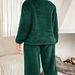2025 Neues, samtverdicktes Loungewear-Set für Damen im Herbst und Winter, High-End-Pyjama, langärmeliges Hosen-Set_voghion.com