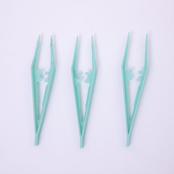 Pinzette usa e getta pinzette di plastica all'ingrosso 11 cm * 2,3 cm kit di pronto soccorso accessori kit di pronto soccorso Pinzette manuali per studenti_voghion.com
