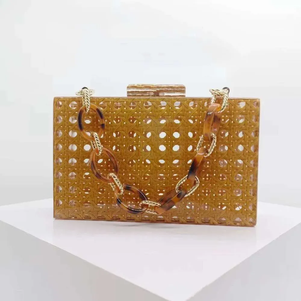 Borsa da sera a tracolla in rattan acrilico, nuova e venduta, da donna, alla moda, da sposa_voghion.com