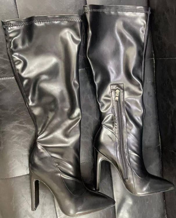 Damespumps met puntige neus - Laarzen met smalle hak en kniehoge hakken (rijstijl & nude look)_voghion.com