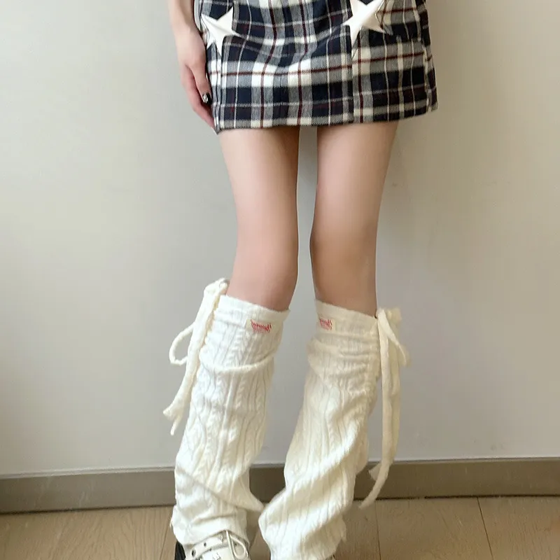 Spicy girl beige strap sweetheart pile calf socks, leg guards, student middle tube, cute sock covers, female_voghion.com