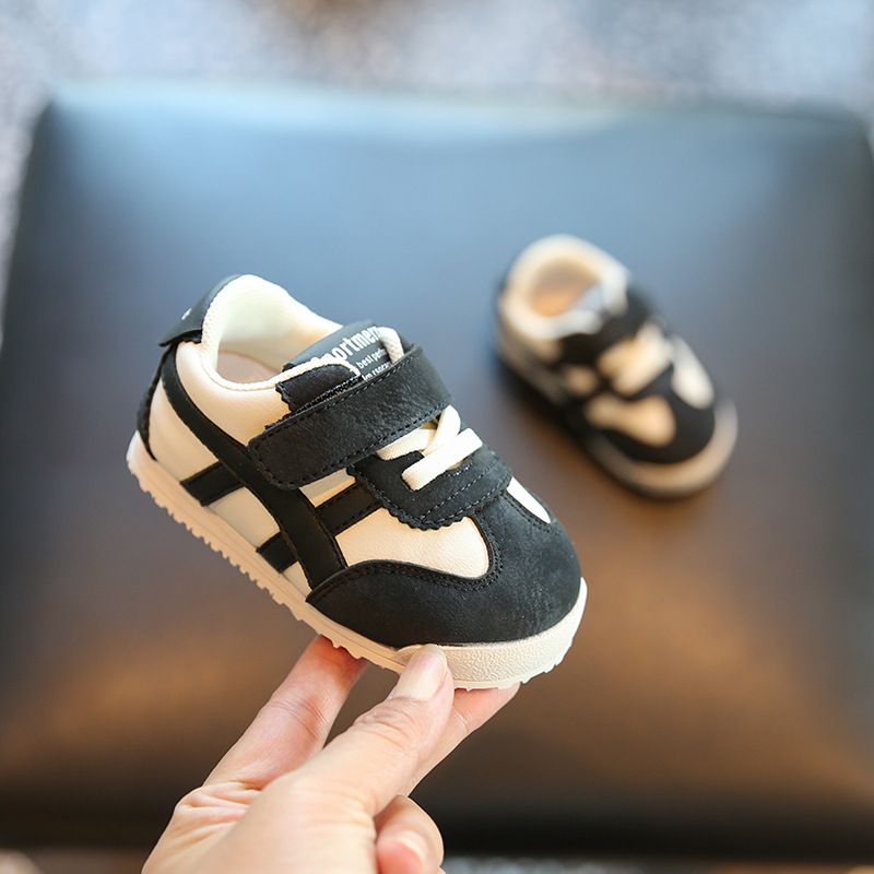 Baby-peuterschoenen Lente en herfst Nieuwe enkele schoen Boy Board-schoenen Casual sportschoenen Babyschoenen met zachte zolen Dames_voghion.com
