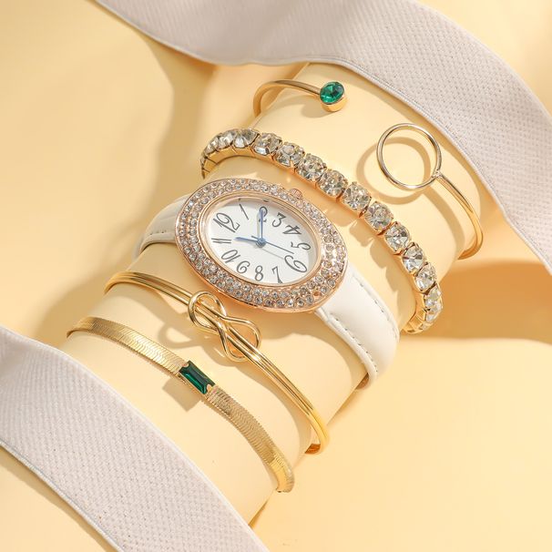 Orologio al quarzo con cinturino in coccodrillo con diamanti rotondi da donna + set di gioielli_voghion.com