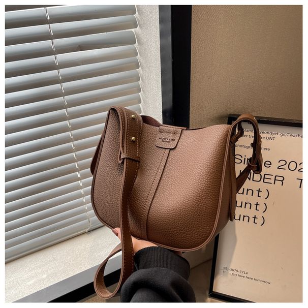 Borsa a tracolla grande capacità per il pendolarismo, secchiello per il tempo libero 2024, nuova borsa a tracolla versatile popolare da donna alla moda_voghion.com