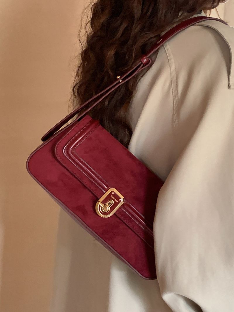 Nanfeng Chio2nd Berry Fruit Champagne Una spalla ascellare per le donne 2023 Nuova borsa a tracolla da sposa rossa vintage_voghion.com