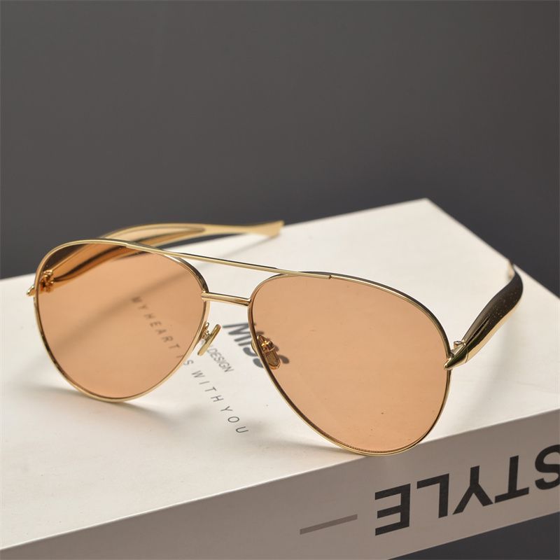 2025 Retro Punk Style Metall Dickes Bein Doppelstrahl Spiegel Sonnenbrille_voghion.com