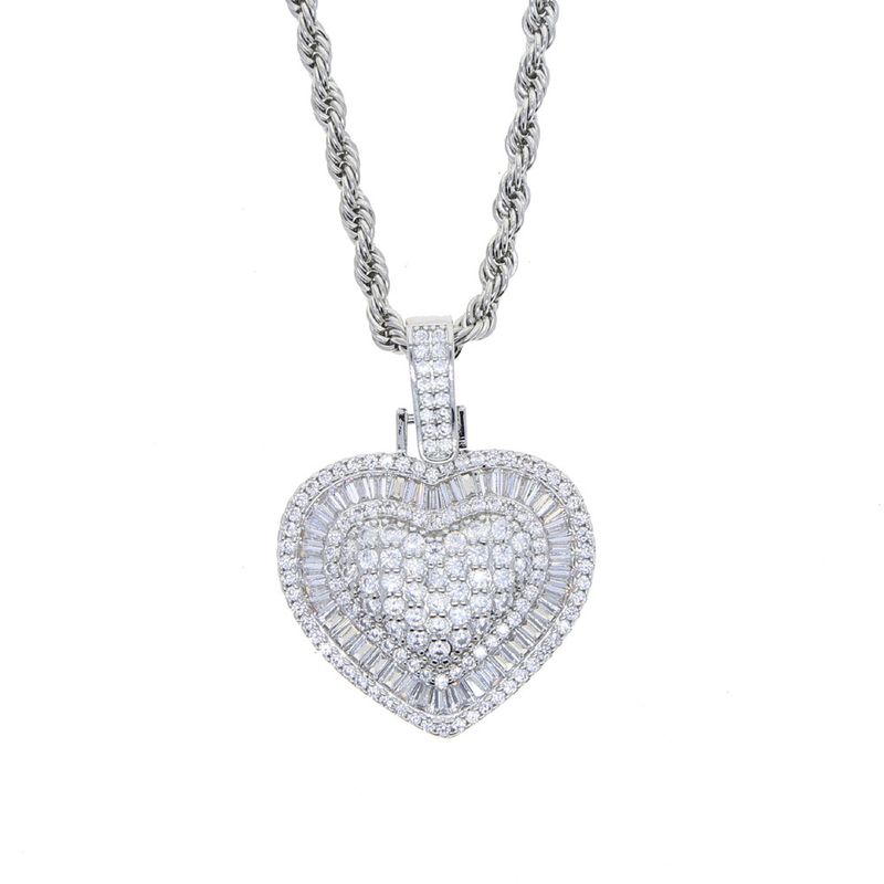 Collana con ciondolo a forma di cuore da donna con dettagli in diamanti, stile hip-hop alla moda, opzioni in argento e oro, lunghezza regolabile, collana con diamanti._voghion.com