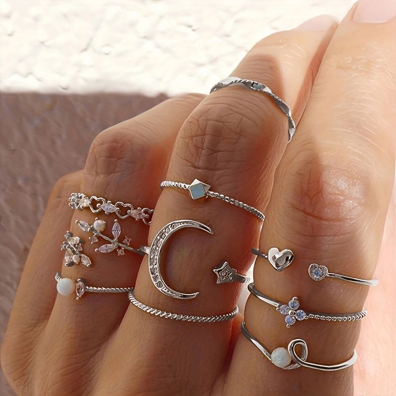Ring 10-Piece Set: Moon, Star, Leaf, Heart, Rhinestone Knuckle Rings Set: Moon, Star, Leaf, Heart,_voghion.com