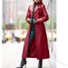 Bestseller: Langer, schmal geschnittener Leder-Trenchcoat für Damen in Übergrößen mit Knöpfen_voghion.com