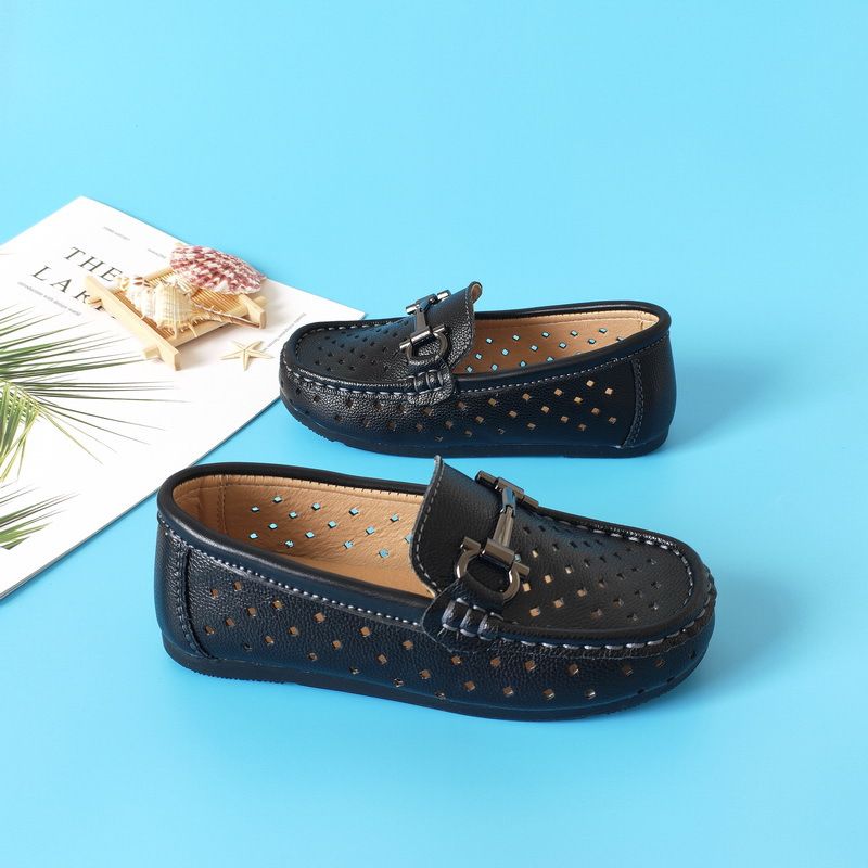 Scarpe per bambini grandi, medi e piccoli, scarpe doudou, scarpe per studenti universitari, scarpe sportive performanti, scarpe estive con i buchi_voghion.com
