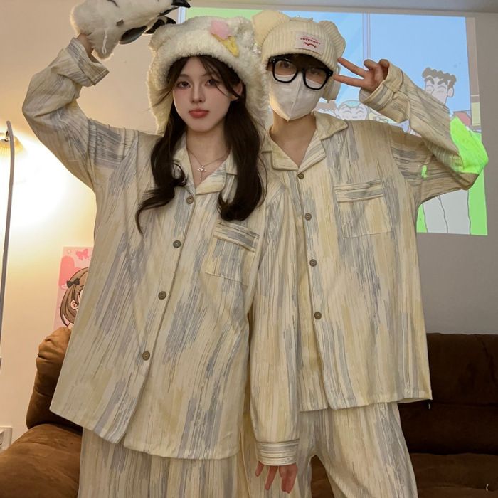 Neuer Internet-Promi-High-End-Paar-Pyjama für Frauen im Herbst und Winter, beidseitig gebürstetes dickes Apricot_voghion.com