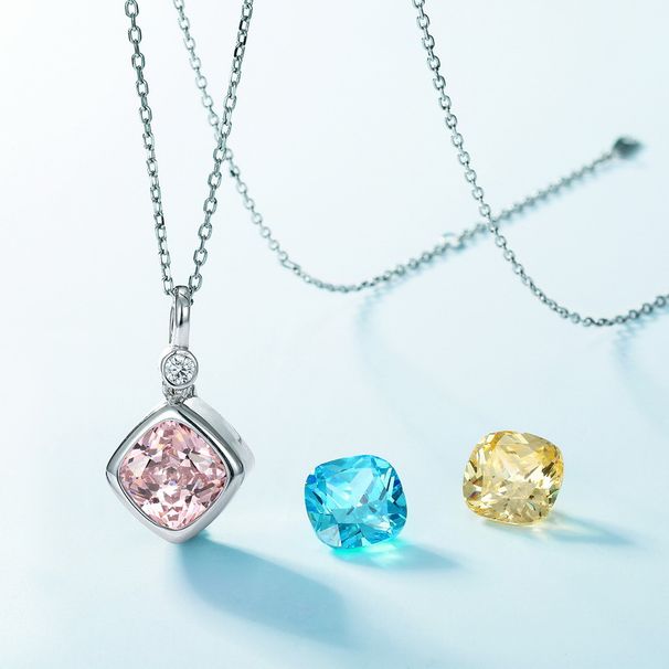 Nuovo ciondolo staccabile a tre colori in argento S925 con zirconio quadrato colorato, ciondolo con clavicola, luce di lusso, semplice, tutto abbinato_voghion.com