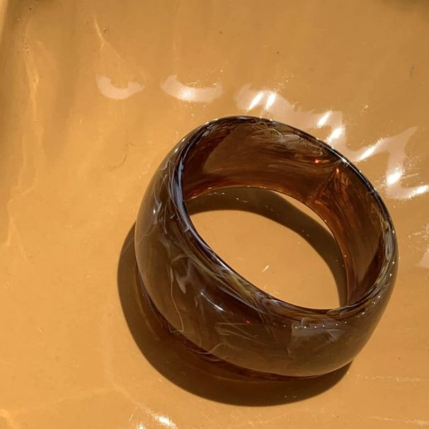 Brazalete de resina irregular de estilo clásico al por mayor_voghion.com