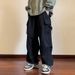 Men Flap Pocket Drawstring Waist Cargo Pants_voghion.com