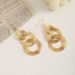 Nuovi orecchini pendenti eleganti e di alta qualità in stile coreano irregolare, con borchie dorate esagerate_voghion.com