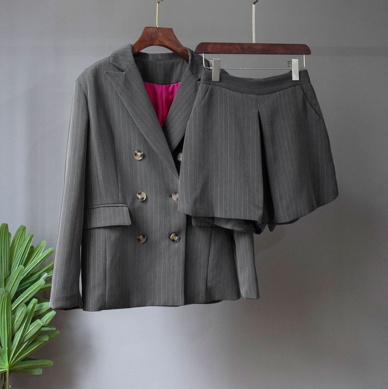 Vêtements pour femmes costume rayé short costume costume de banlieue ample jupe pantalon costume deux pièces_voghion.com