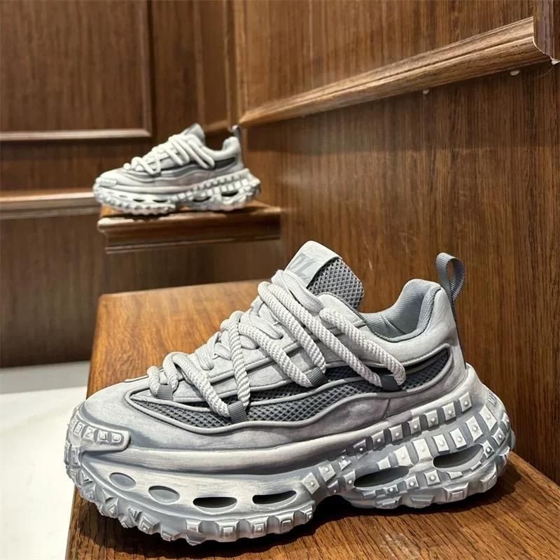 2024 Autumn New Versatile Leather Casual Internet Celebrity Thick Sole Height Increasing Vintage Lace-up Dad Shoes_voghion.com