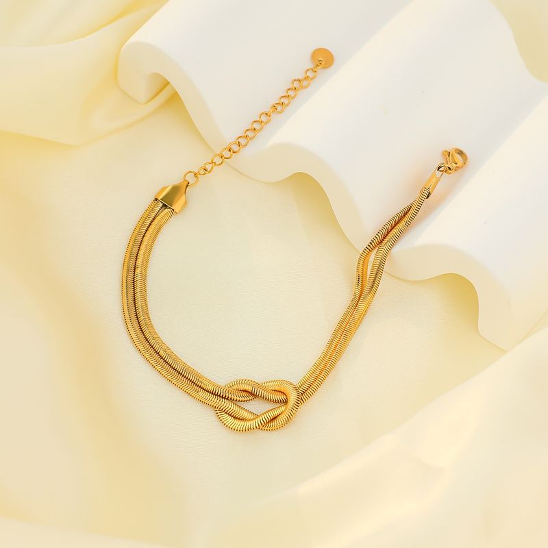 Damenschmuck Titanstahl Abgeflachtes Schlangenknochenarmband Goldmuschelhalskette Galvanisch beschichtet mit vierfarbigem Zirkon Personalisiertes Armbandset_voghion.com
