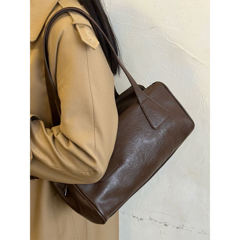 Korean version hand-held small square women's new large capacity Instagram style casual shoulder bag, versatile_voghion.com